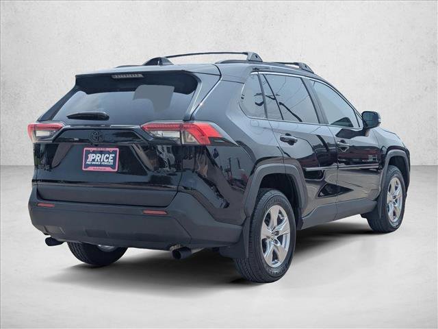 Used 2025 Toyota RAV4 XLE w/ Convenience Package FWD image 5