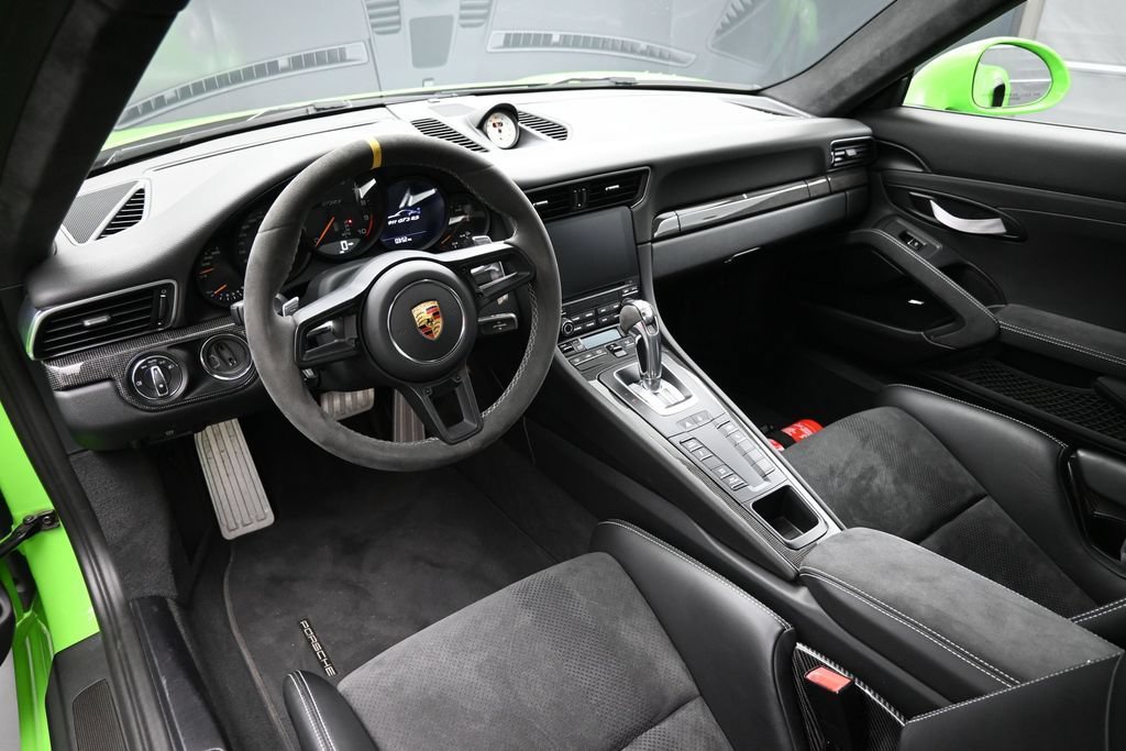 Used 2019 Porsche 911 GT3 RS RWD image 4