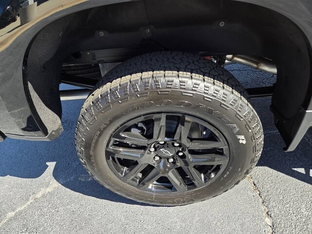 New 2026 Chevrolet Silverado 1500 LT Trail Boss w/ LT Trail Boss Premium Package AWD/4WD image 17