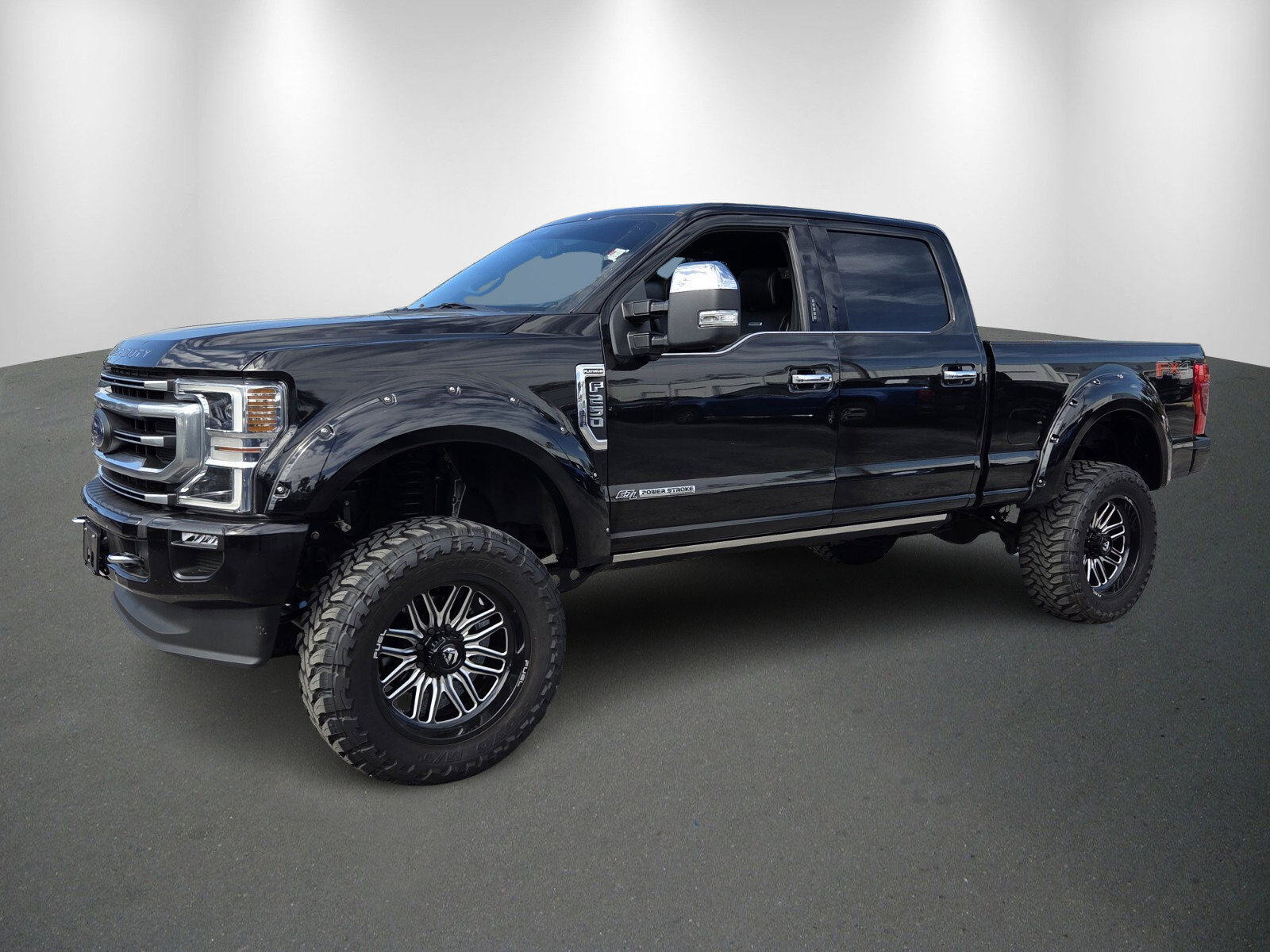 Used 2020 Ford F250 Platinum w/ FX4 Off-Road Package image 3