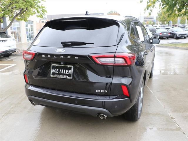 Used 2024 Ford Escape ST-Line w/ Tech Pack #1 image 5