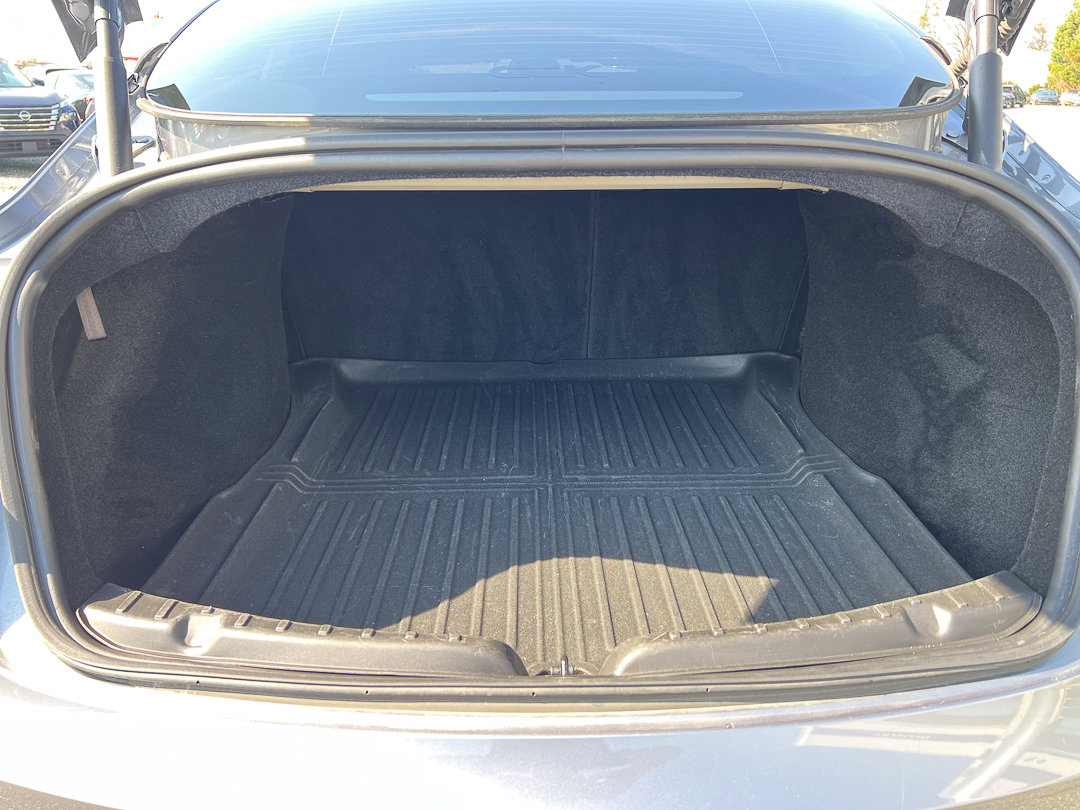 Used 2024 Tesla Model 3 Standard Range image 5