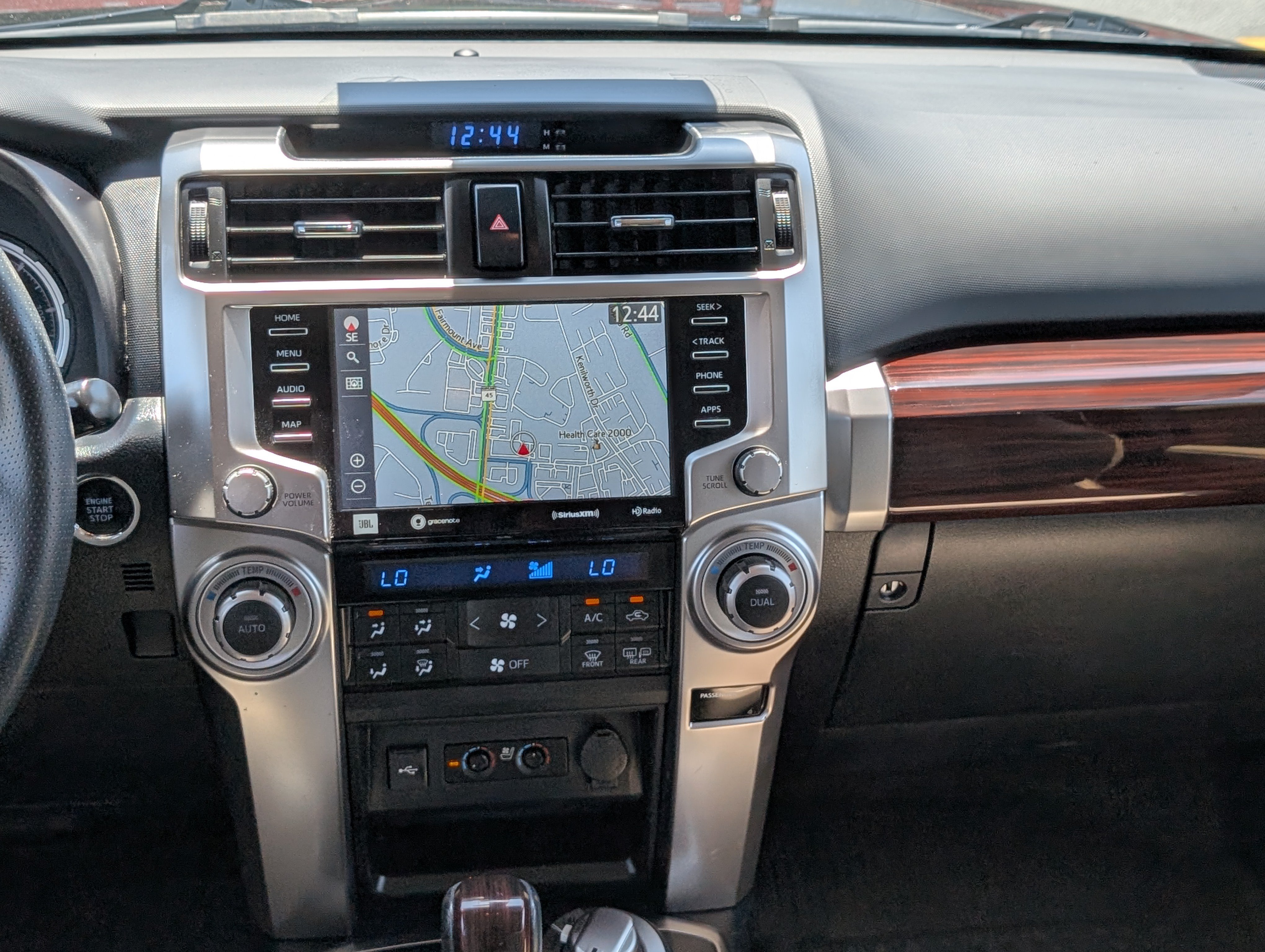 Used 2021 Toyota 4Runner Limited AWD/4WD image 17