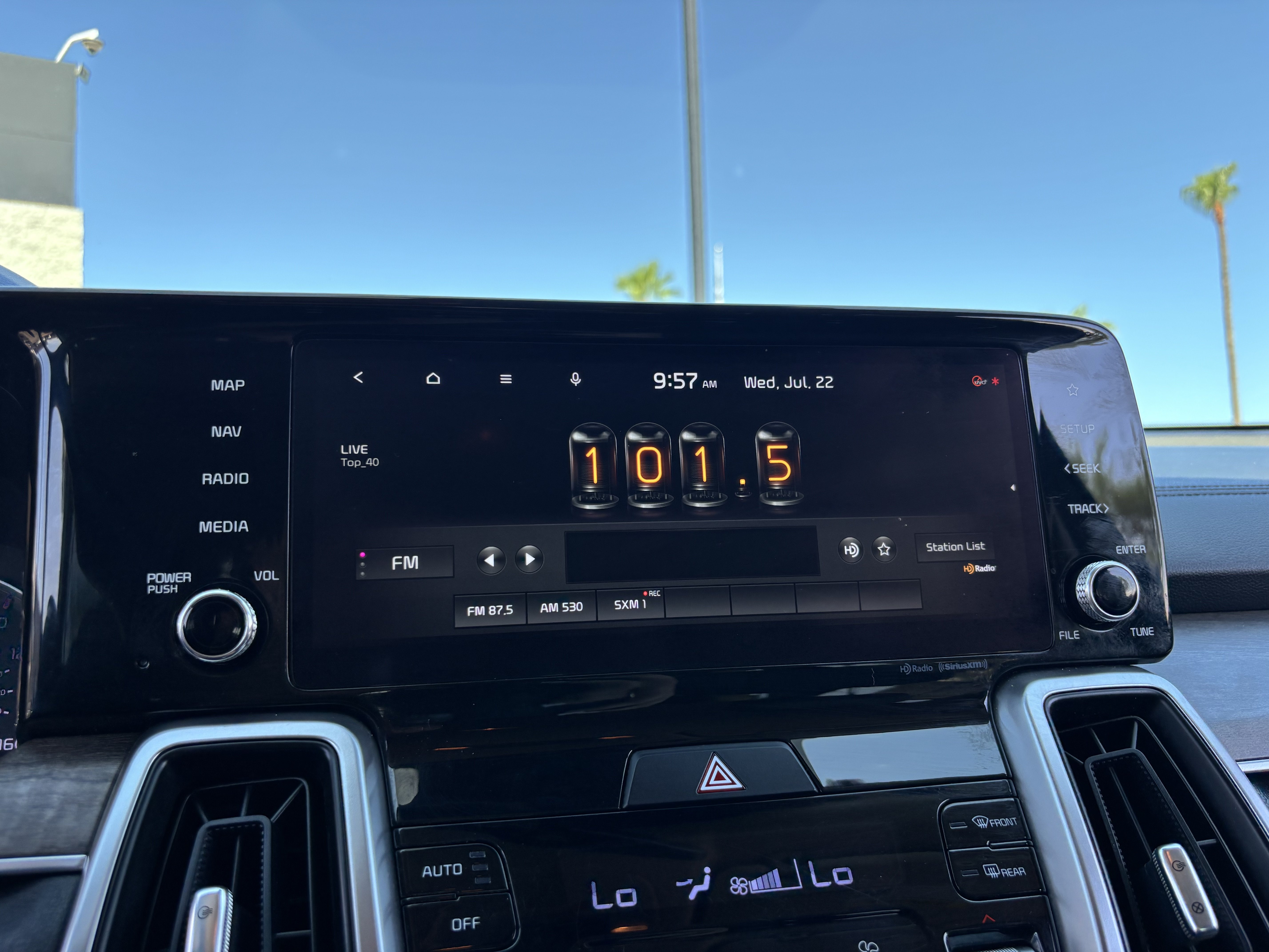 Certified 2022 Kia Sorento EX FWD image 20