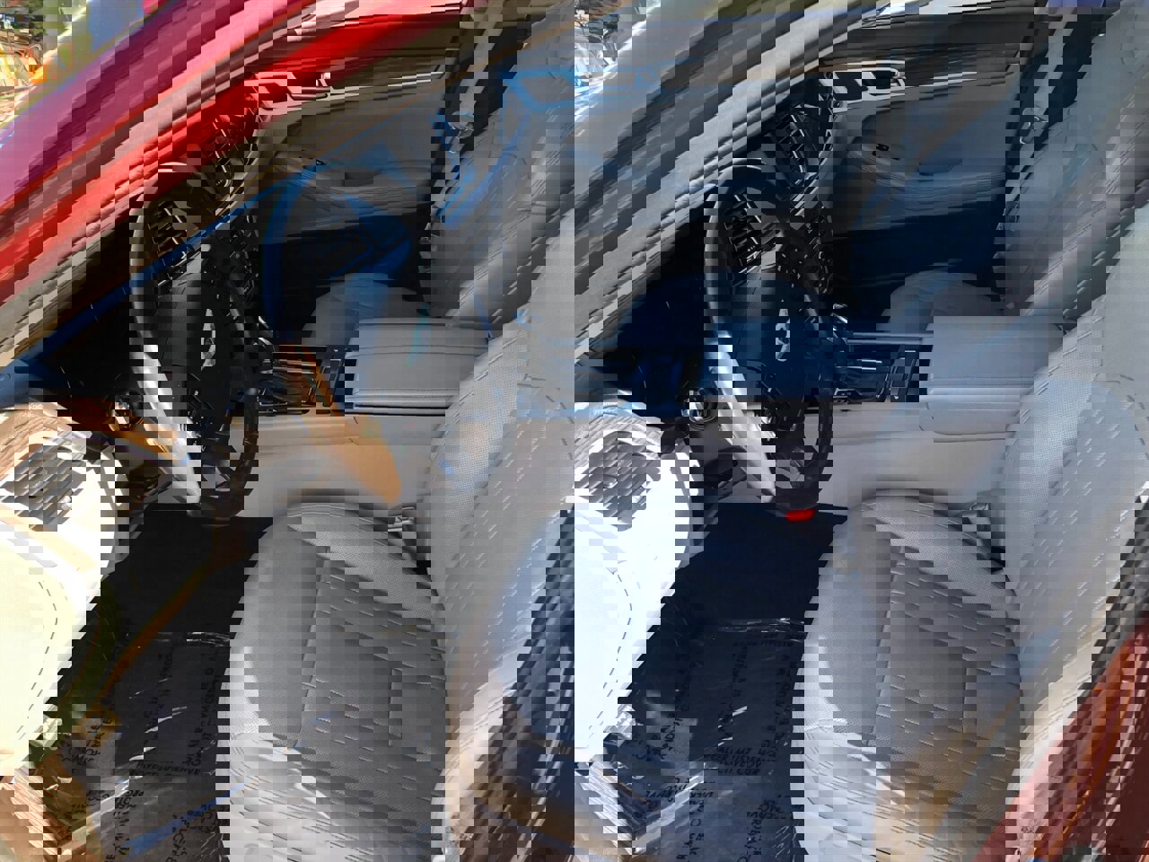 Used 2015 Hyundai Genesis 3.8 image 9