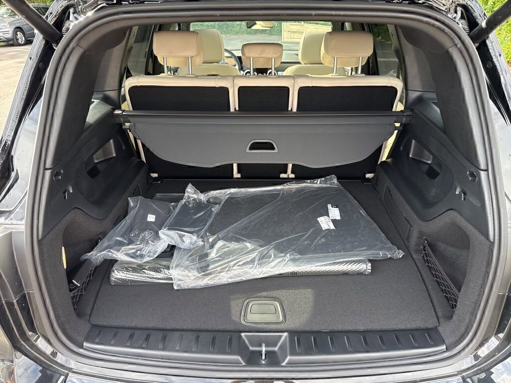 New 2026 Mercedes-Benz GLB 250 4MATIC image 27