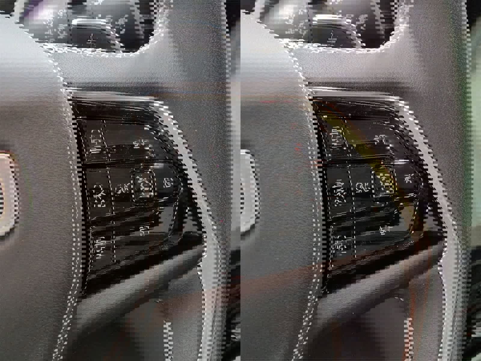 Certified 2023 Jeep Grand Cherokee L Overland image 27