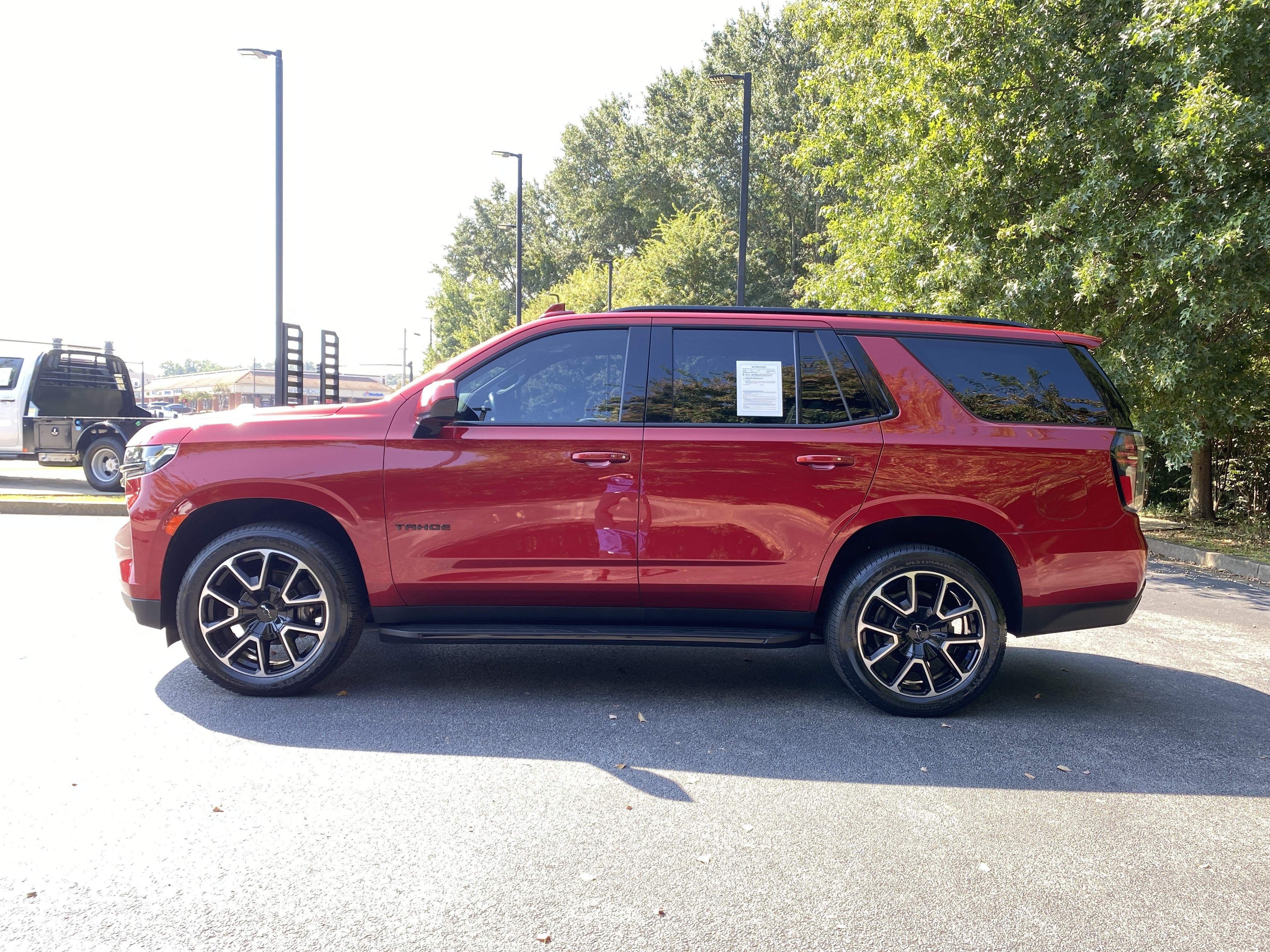 Used 2021 Chevrolet Tahoe RST RWD image 6