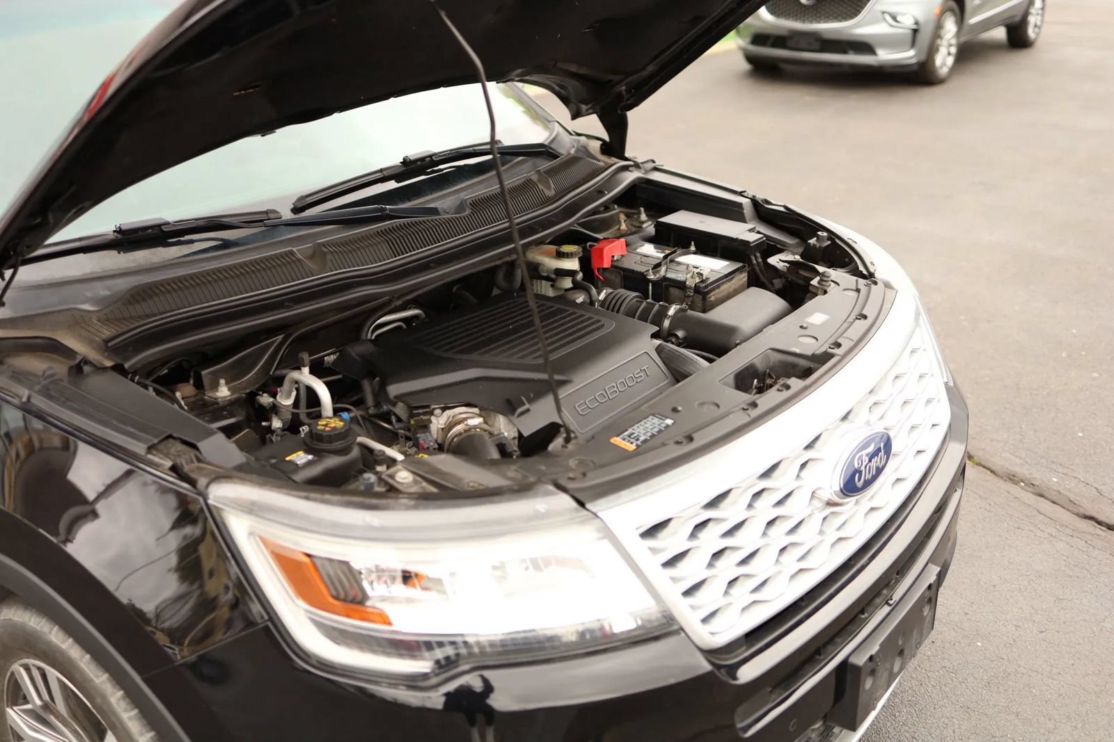 Used 2016 Ford Explorer Platinum AWD/4WD image 48