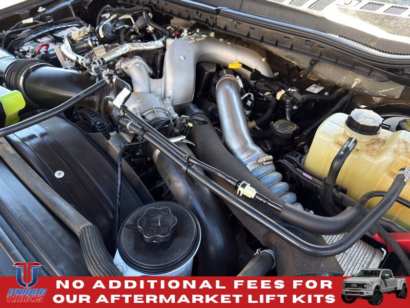 Used 2022 Ford F350 Lariat w/ Lariat Ultimate Package AWD/4WD image 16