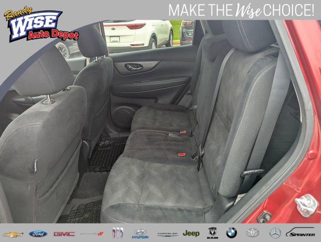 Used 2015 Nissan Rogue SV w/ SV Premium Package AWD/4WD image 17