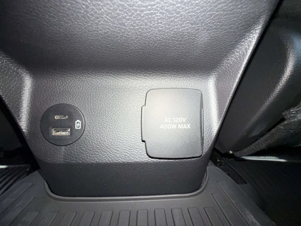 Used 2024 Ford Ranger Raptor AWD/4WD image 17