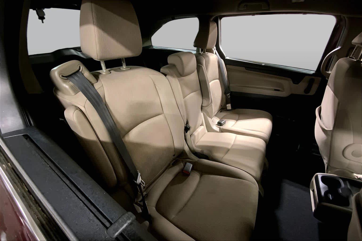 Used 2018 Honda Odyssey EX image 20