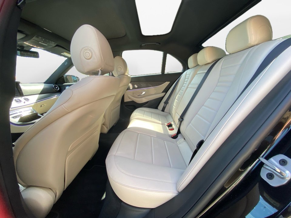 Used 2018 Mercedes-Benz E 300 image 13