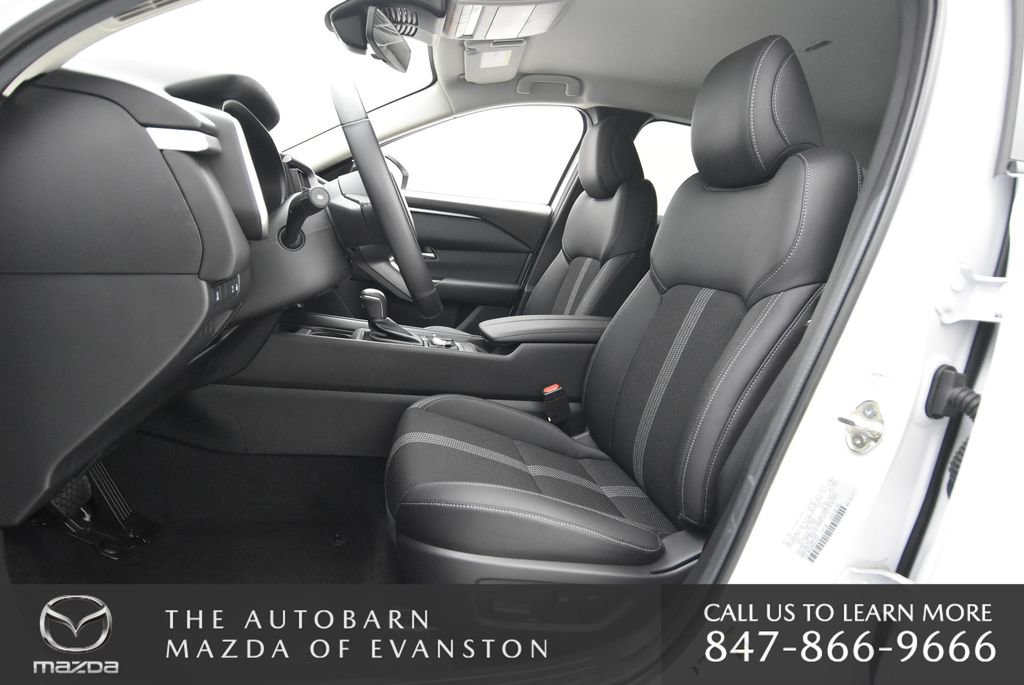 Certified 2025 MAZDA CX-50 2.5 Hybrid w/ Preferred Pkg image 24