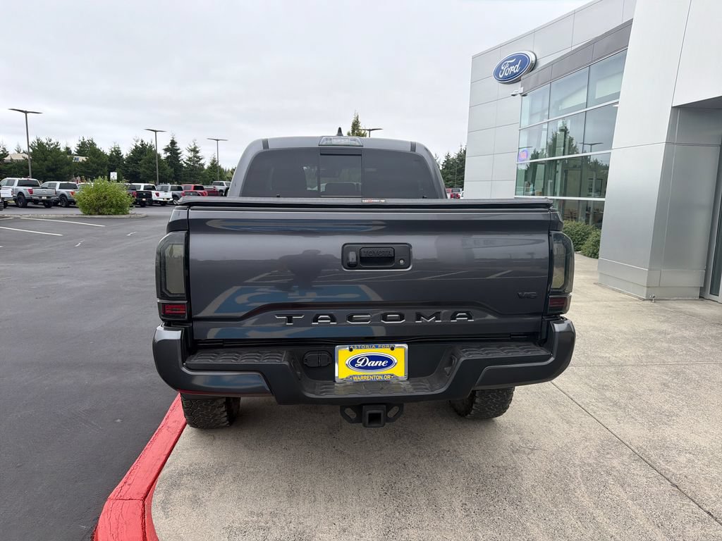 Used 2020 Toyota Tacoma TRD Off-Road AWD/4WD image 3