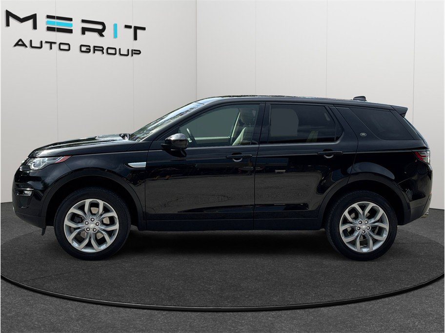 Used 2019 Land Rover Discovery Sport HSE AWD/4WD image 5