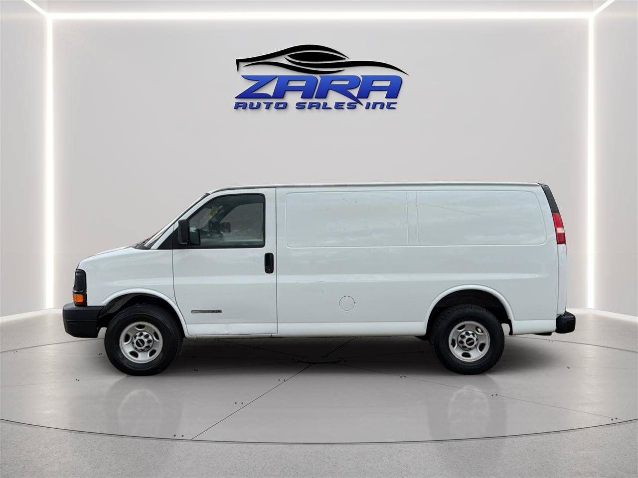 Used 2006 GMC Savana 2500 RWD image 4