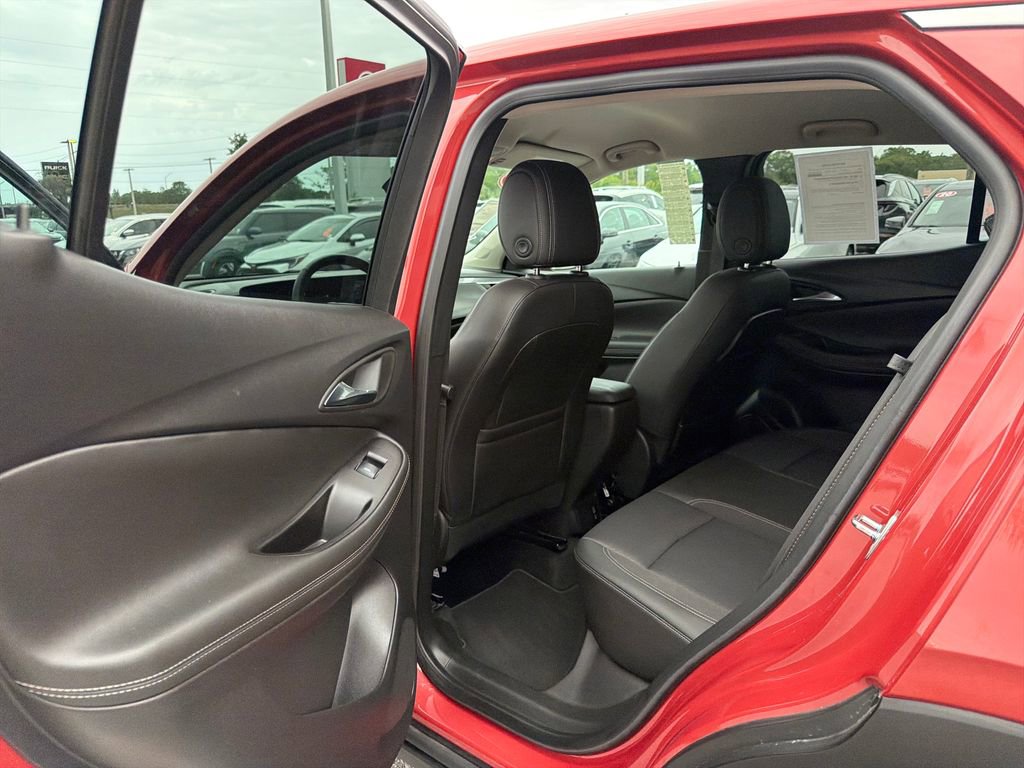 Used 2024 Buick Encore GX Preferred w/ Comfort Package FWD image 23