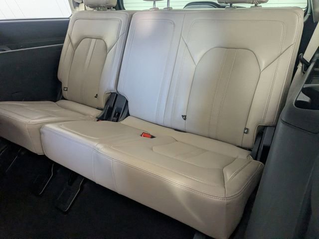 Used 2024 Ford Expedition Limited image 31