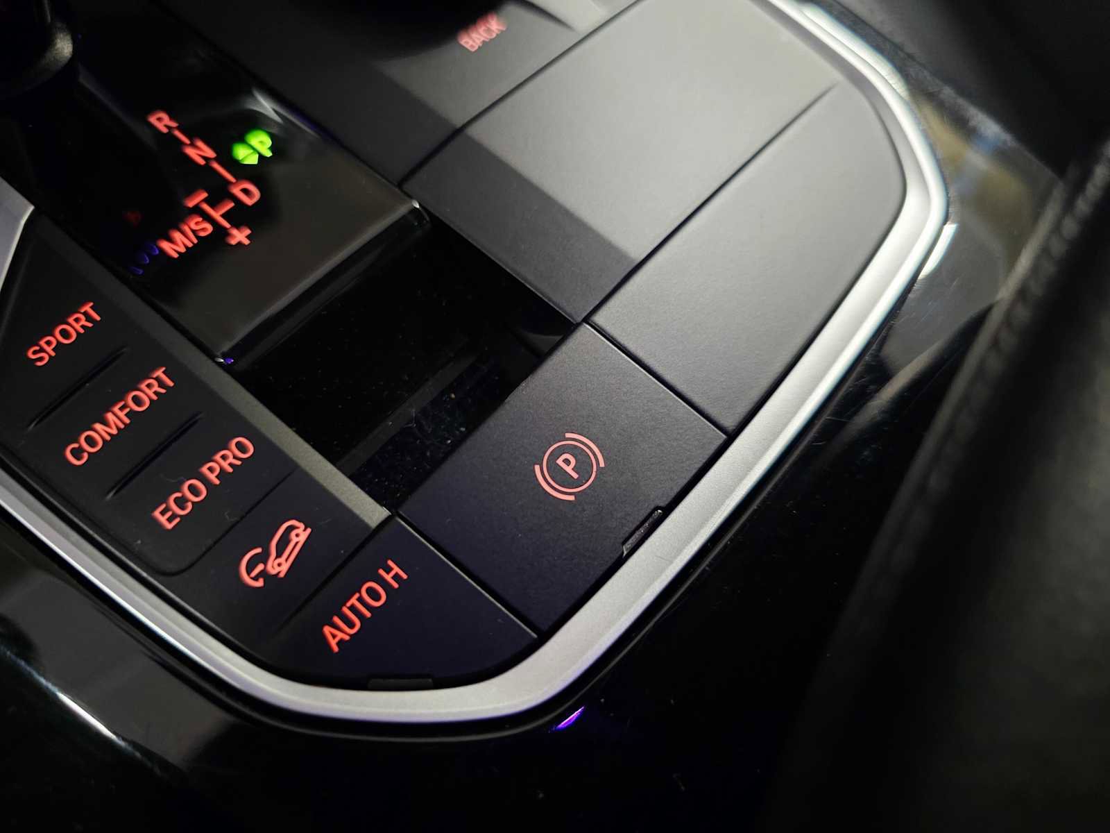 Used 2024 BMW X3 xDrive30i w/ Convenience Package image 24