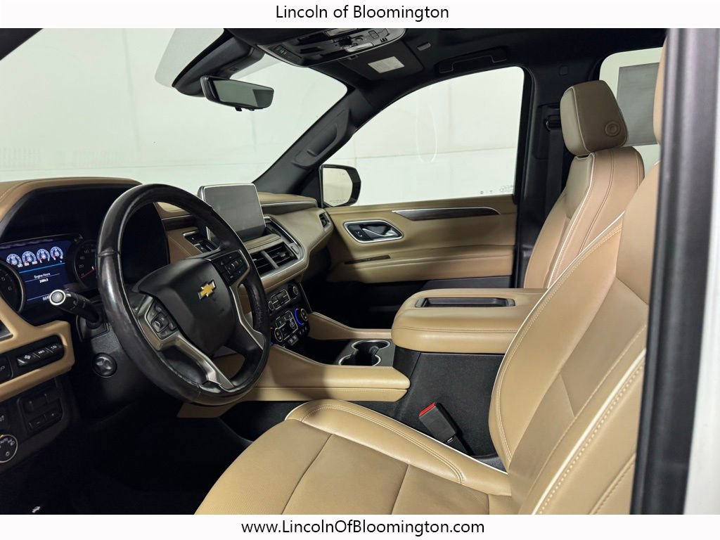 Used 2021 Chevrolet Suburban Premier w/ Premium Package image 35
