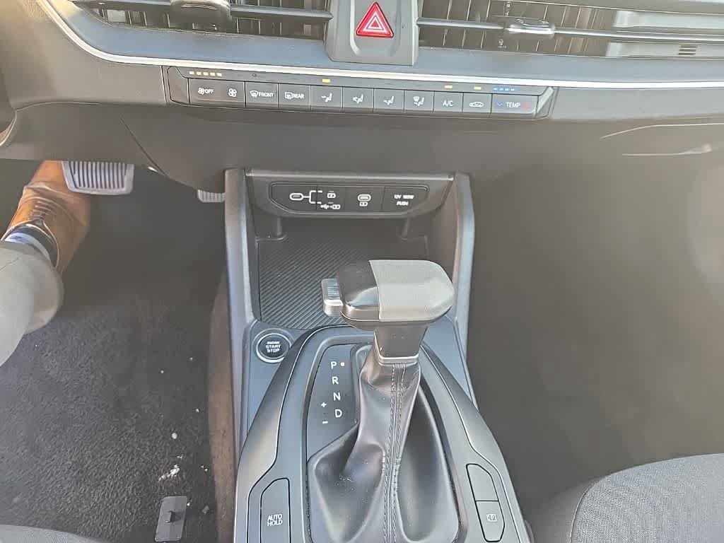 Used 2025 Kia K4 FWD image 14