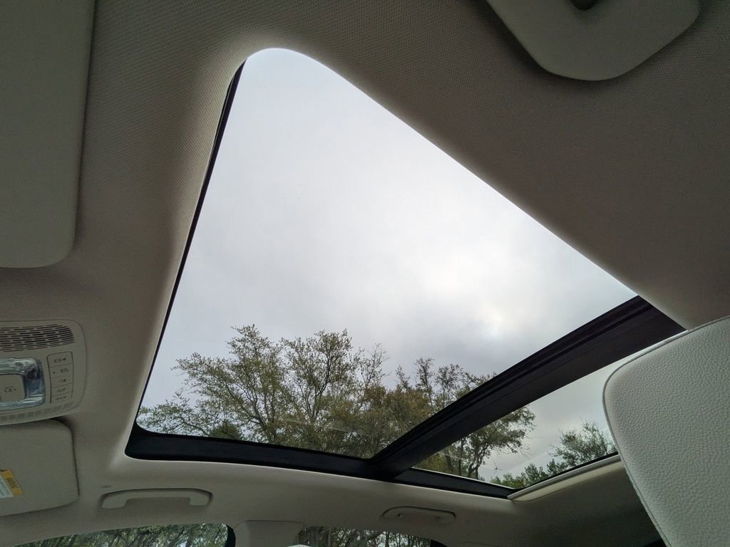 Used 2025 Mercedes-Benz GLE 350 4MATIC image 21