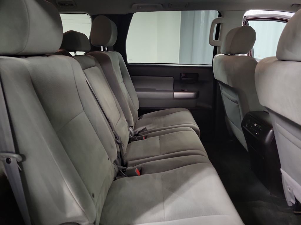 Used 2018 Toyota Sequoia SR5 image 22