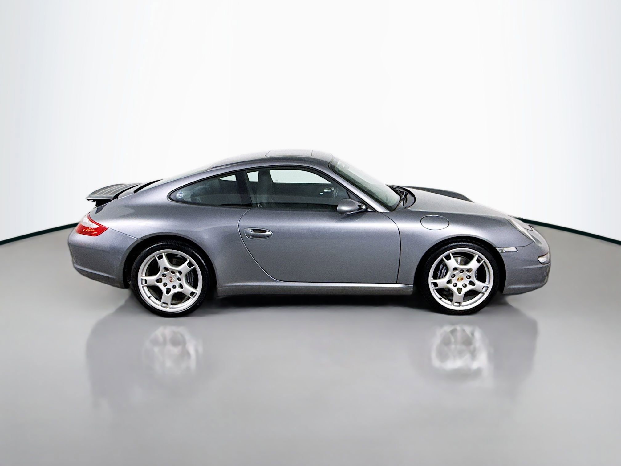 Used 2005 Porsche 911 Carrera image 8