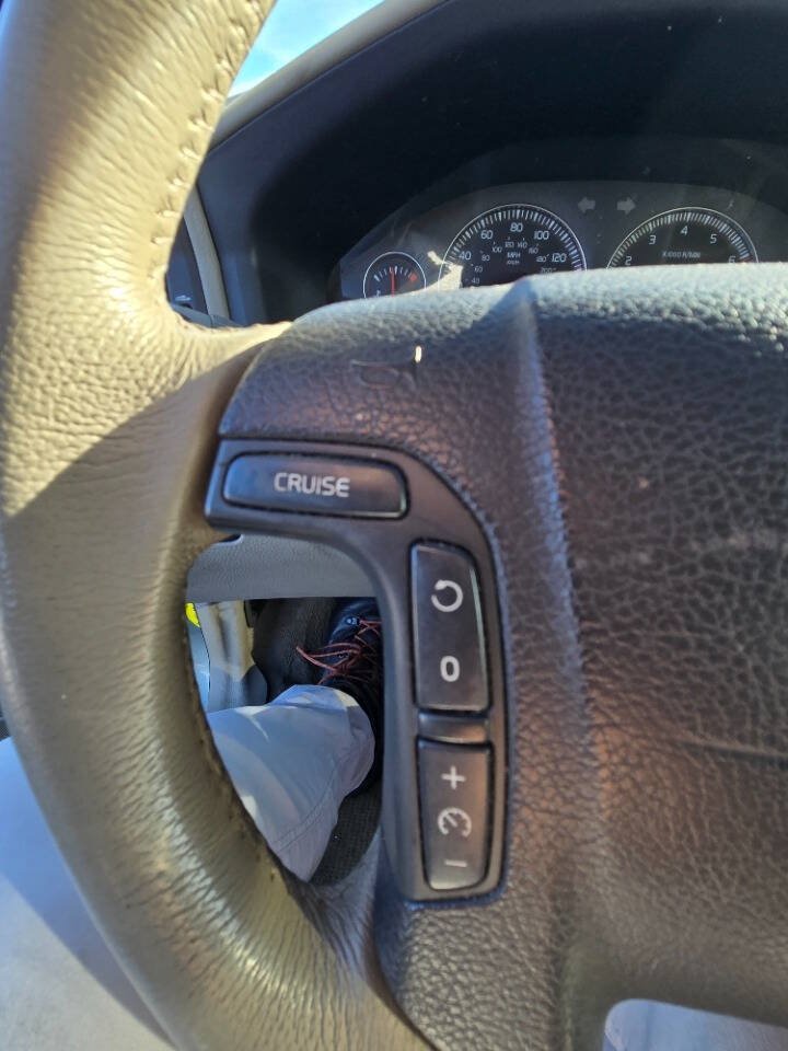 Used 2006 Volvo XC70 AWD/4WD image 23