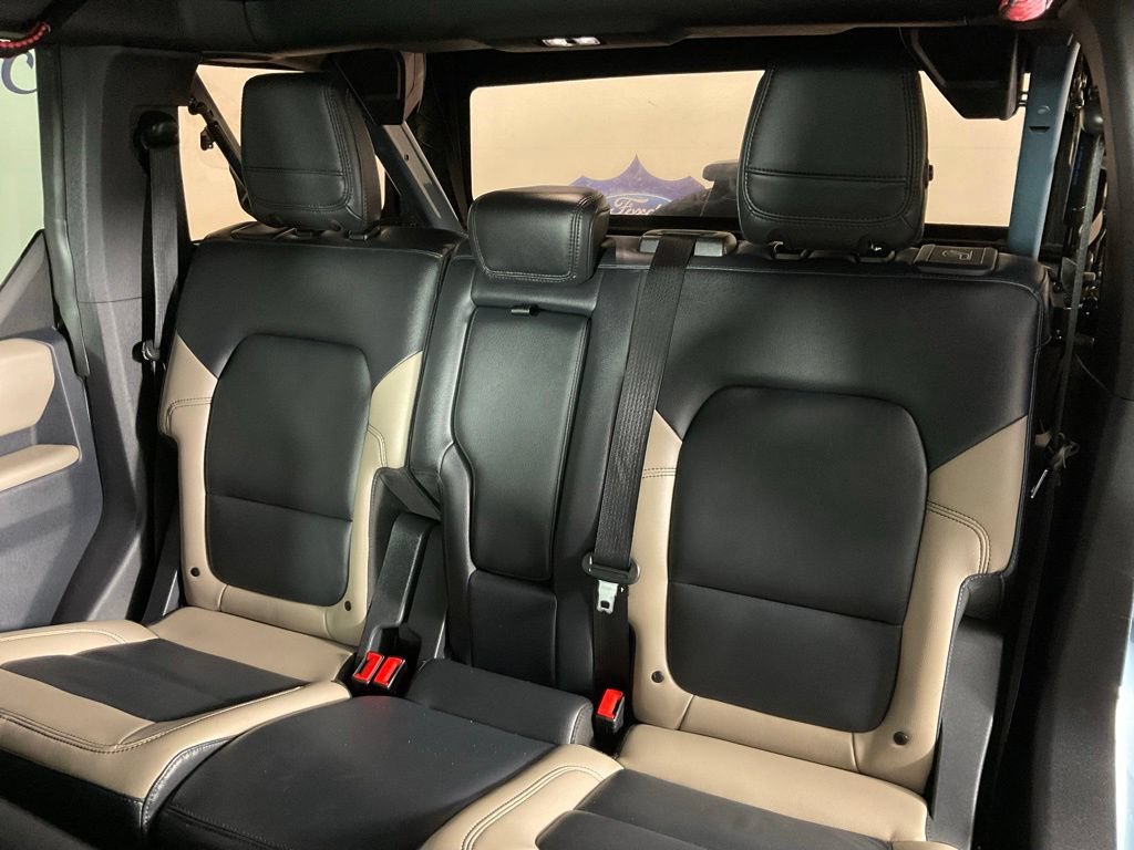 Certified 2023 Ford Bronco Wildtrak AWD/4WD image 16