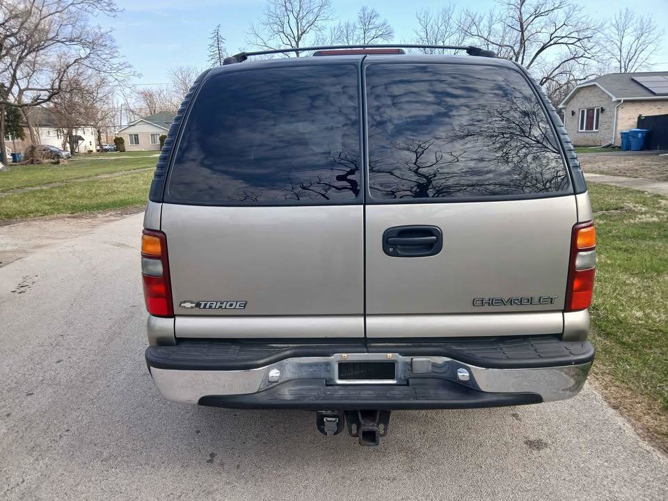 Used 2001 Chevrolet Tahoe LS w/ LS Preferred Equipment Group image 7