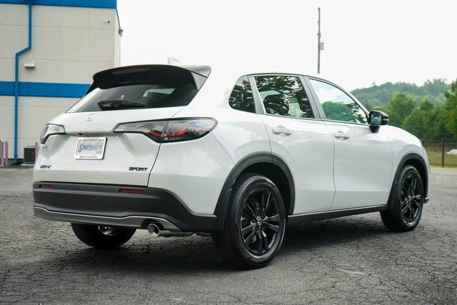 New 2026 Honda HR-V Sport image 8