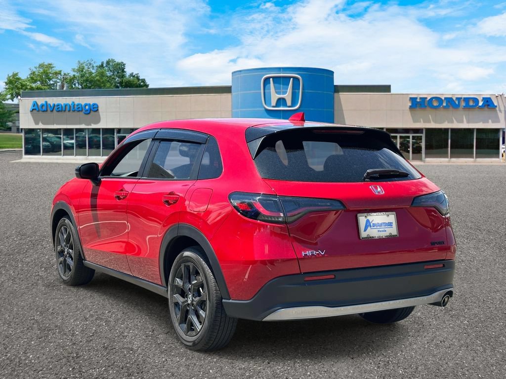Used 2025 Honda HR-V Sport image 5