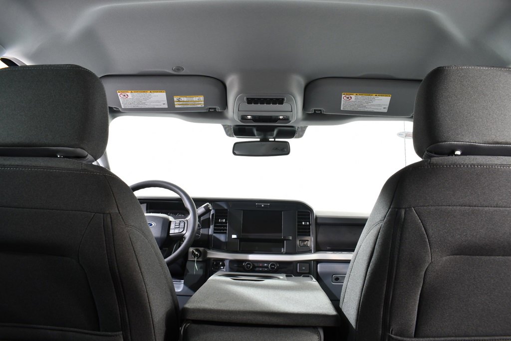 New 2026 Ford F550 4x4 Crew Cab w/ XLT Value Package image 17