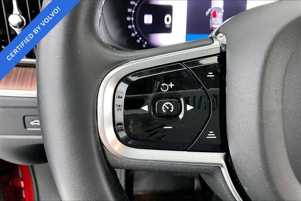 Certified 2024 Volvo XC60 B5 Plus w/ Protection Package Premier AWD/4WD image 26