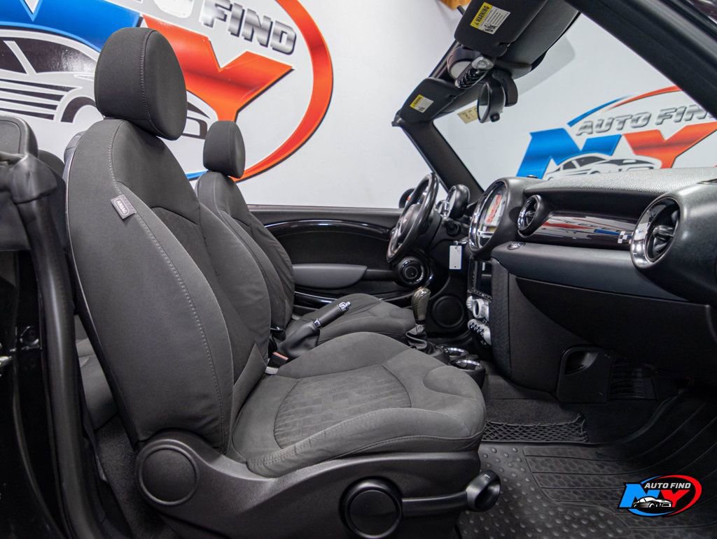 Used 2009 MINI Cooper John Cooper Works image 22