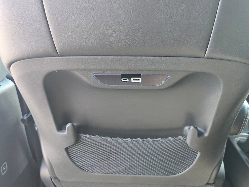 Used 2026 Chrysler Pacifica Select FWD image 21