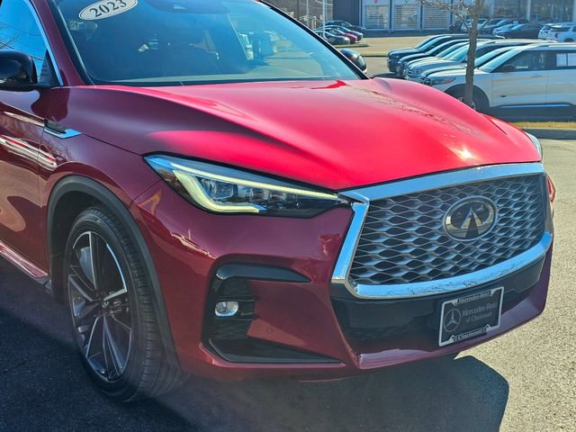 Used 2023 INFINITI QX55 Essential image 2