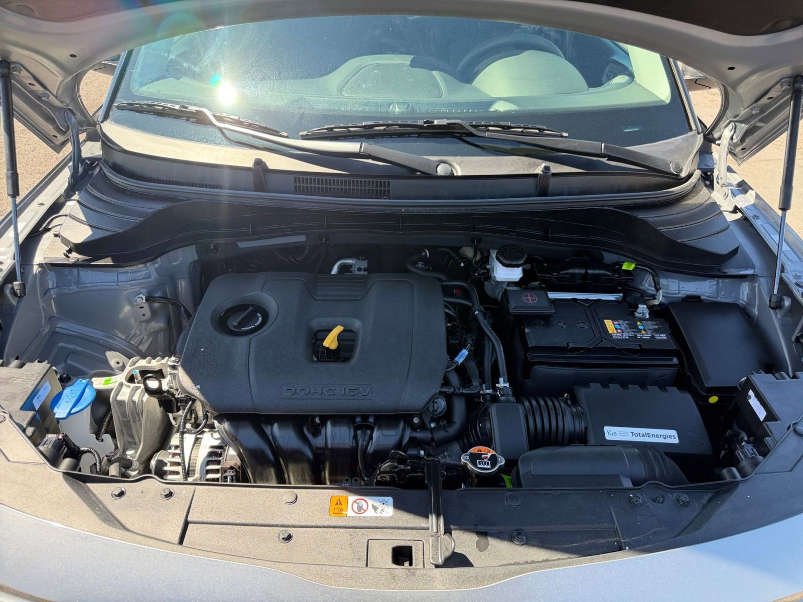 Used 2025 Kia Soul LX w/ LX Technology Package FWD image 30