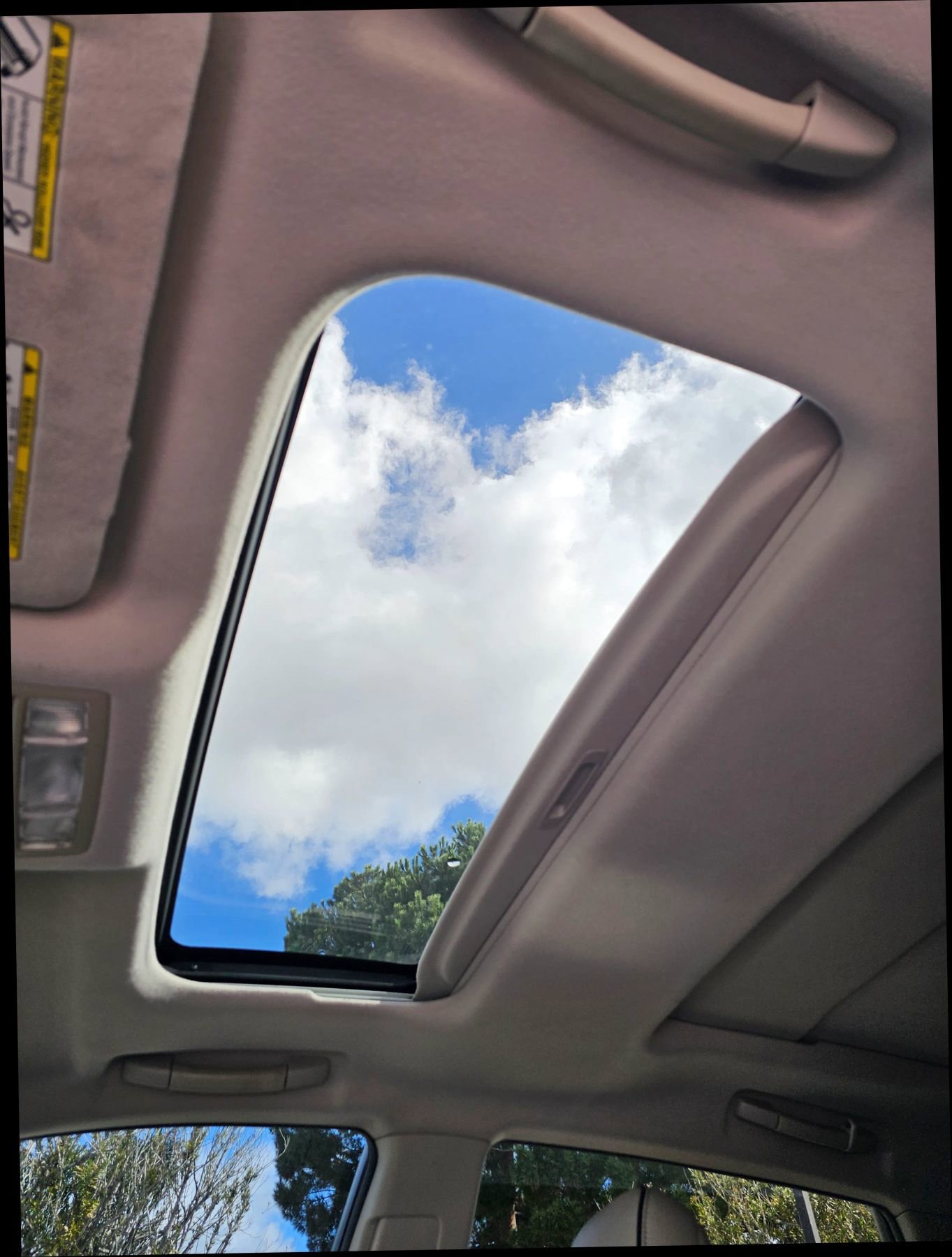 Used 2011 Toyota Venza Wagon 4D w/ Premium Pkg #2 image 33