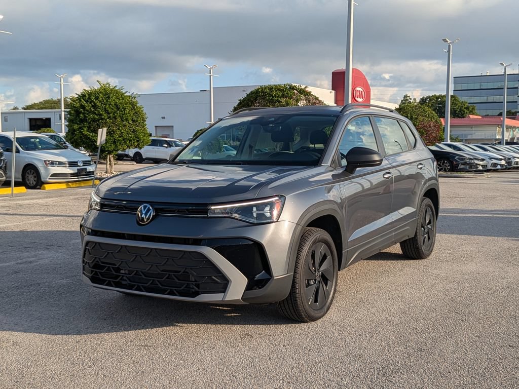 Certified 2025 Volkswagen Taos S FWD image 2
