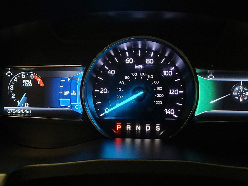Used 2019 Ford Explorer XLT w/ Equipment Group 201A FWD image 23