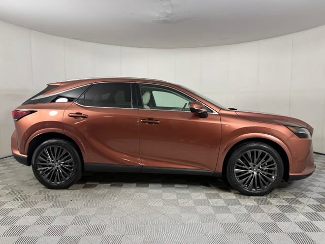 Used 2023 Lexus RX 350 FWD w/ Cold Area Package image 10