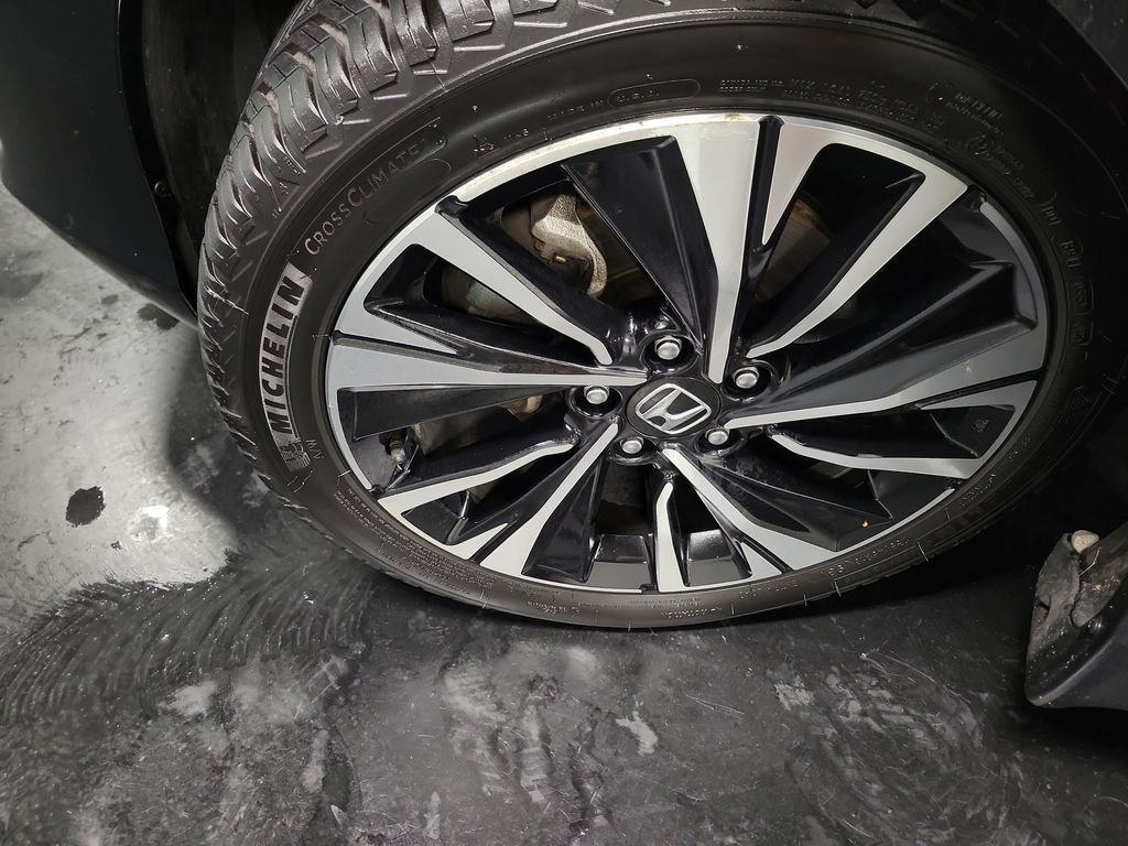 Used 2017 Honda Accord EX image 13