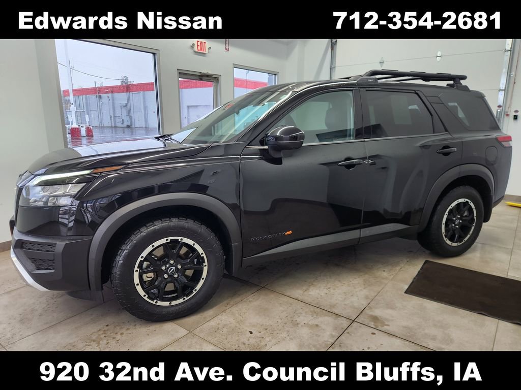 Used 2024 Nissan Pathfinder Rock Creek image 3