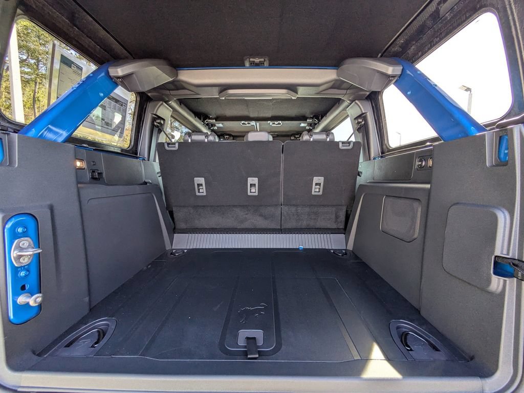 New 2025 Ford Bronco Badlands AWD/4WD image 12