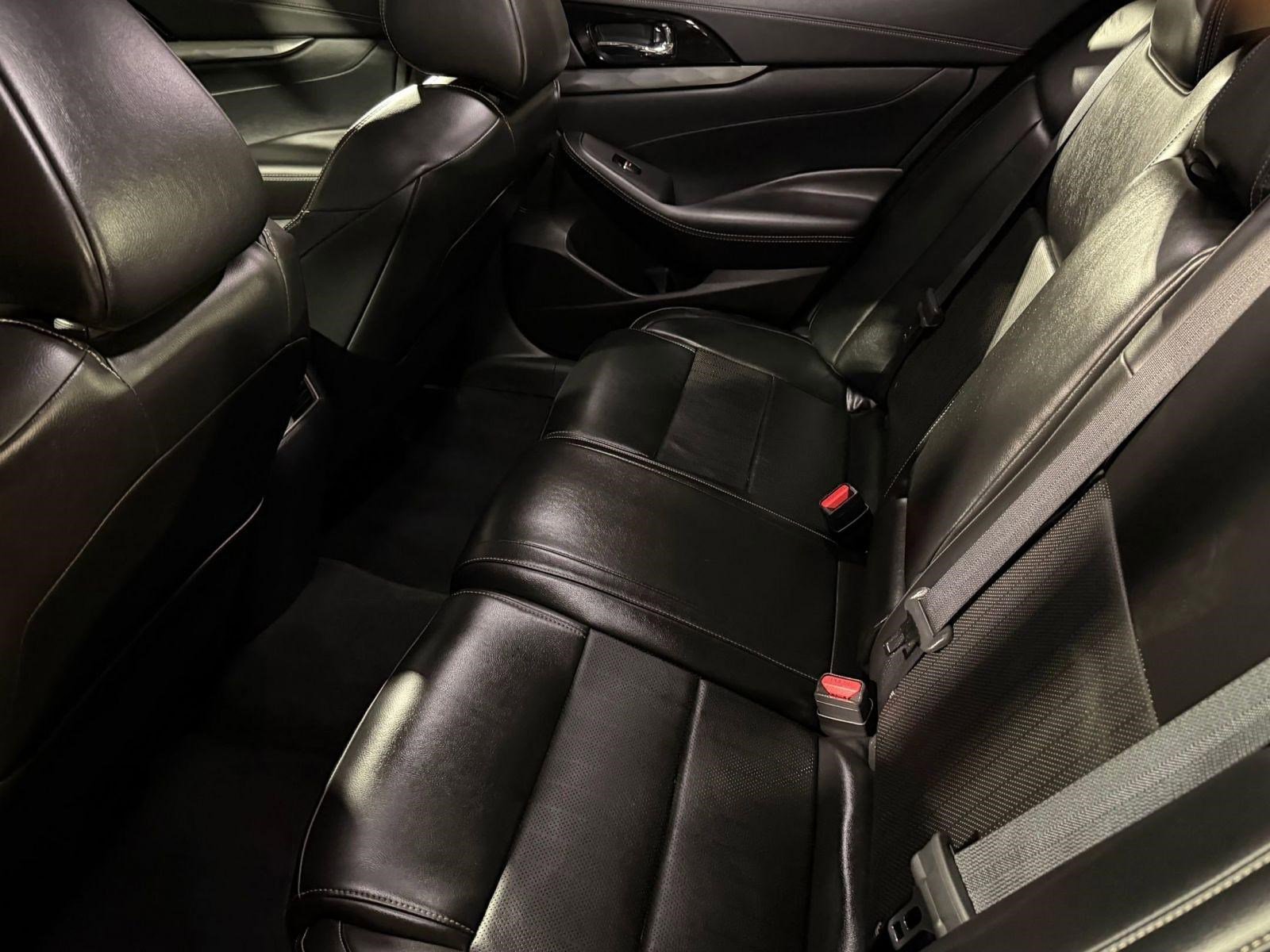 Used 2023 Nissan Maxima SV w/ Floor Mat Group FWD image 22