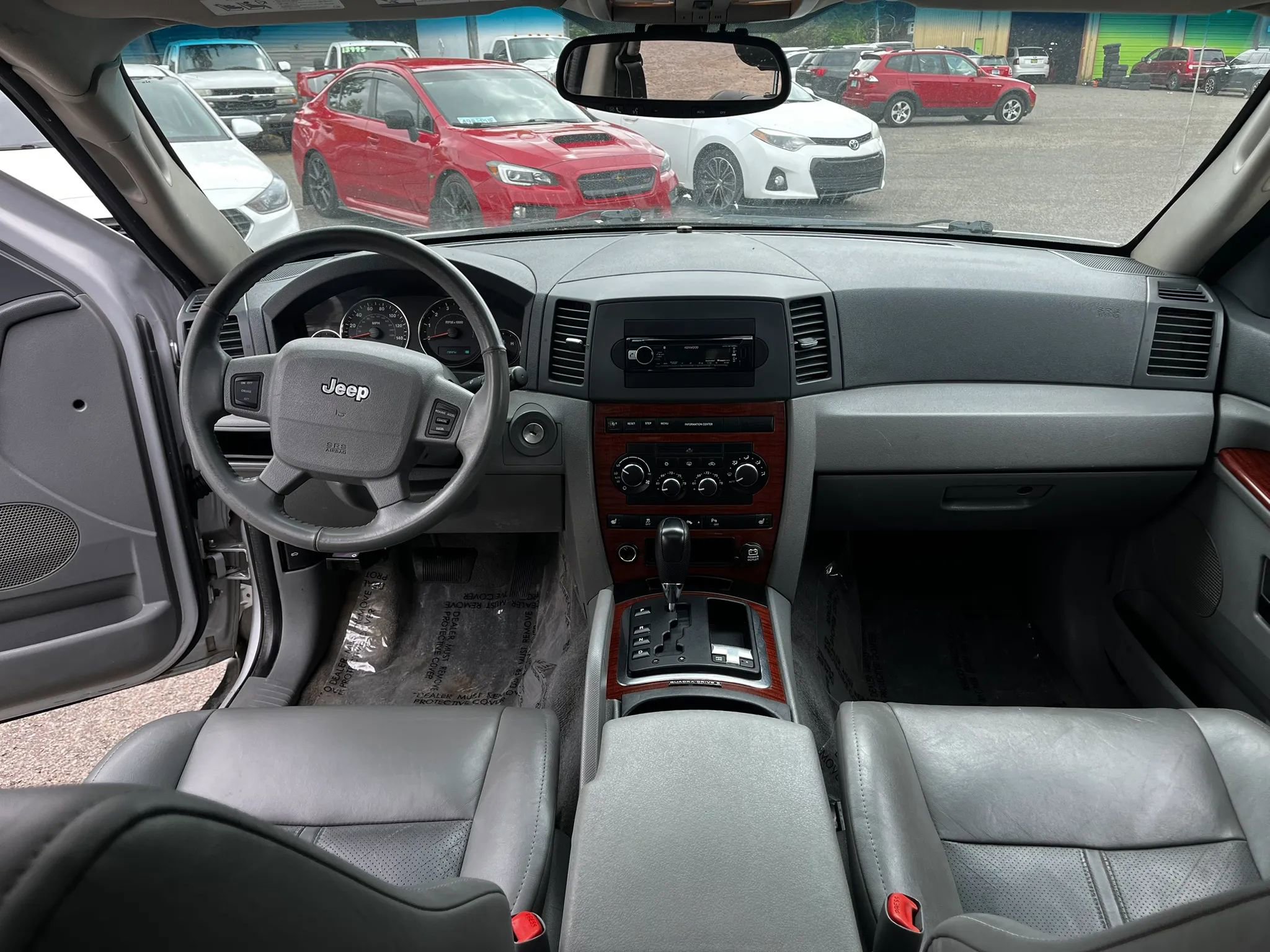 Used 2005 Jeep Grand Cherokee Limited AWD/4WD image 12